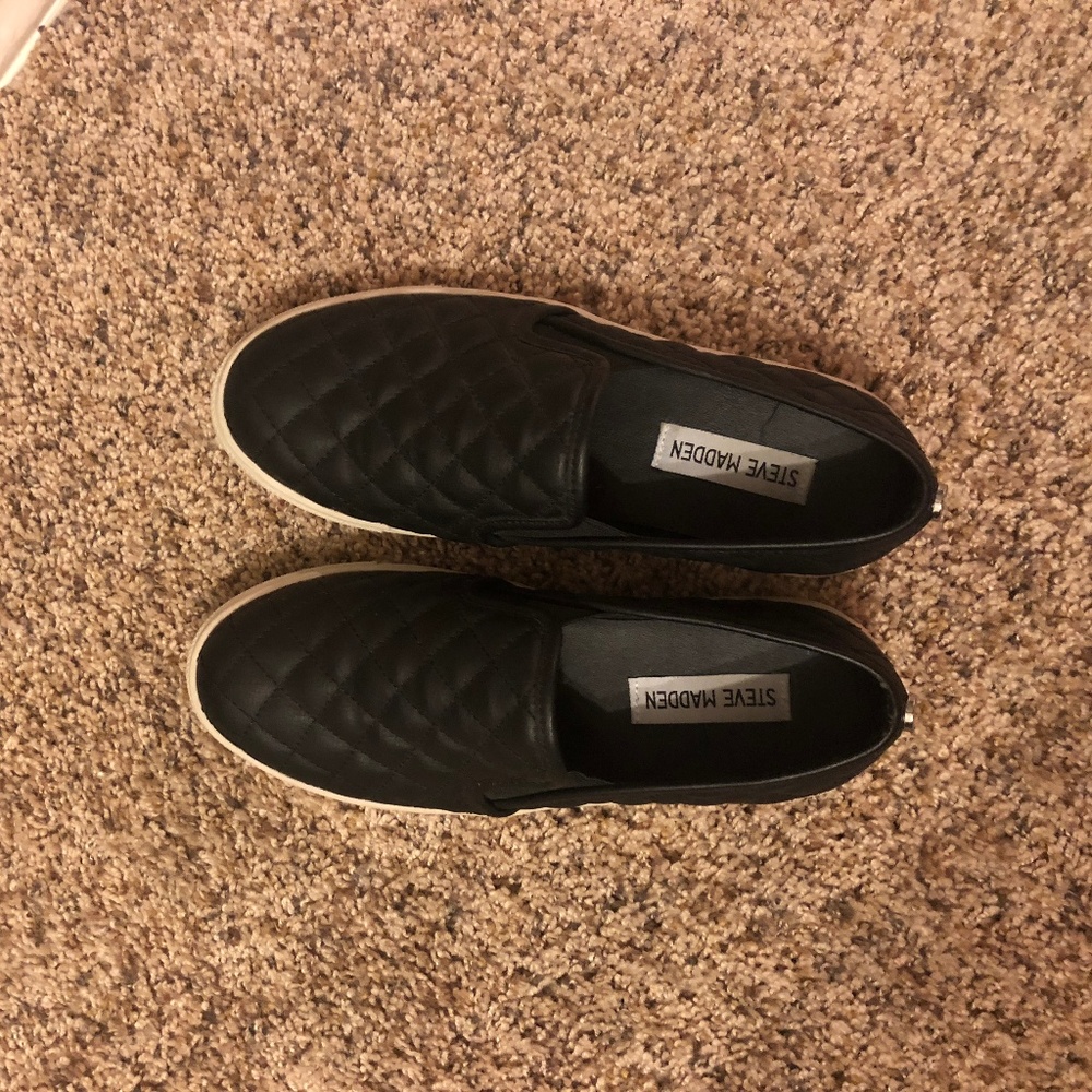 Steve Madden ECENTRCQ black shoes